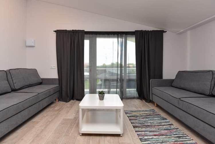 Vyturiai - Nauju Apartamentu Nuoma Sventojoje Šventoji Exterior foto